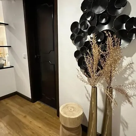 Perola Dos Salgados * Guia (Faro)